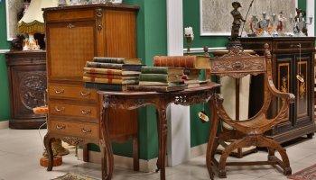 Как отличить старинную антикварную мебель от подделки